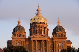 Iowa state capitol building