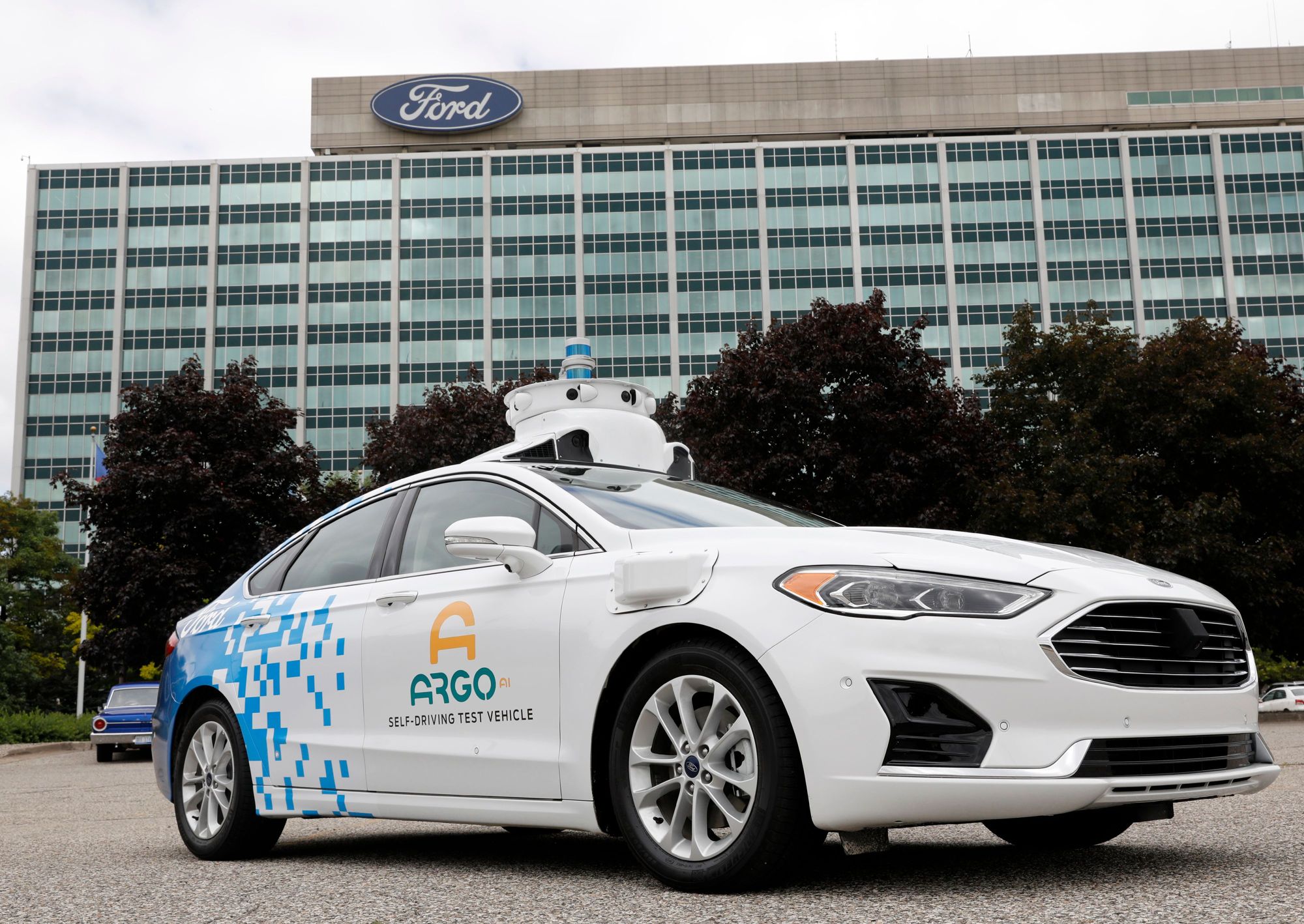 Test vehicles. Argo ai. Self Driving car. Logo Argo ai and Ford. Sketch Electric self Driving car.