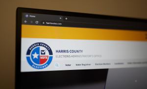 harrisvotes.com website