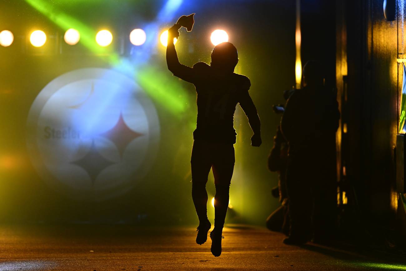 Pennsylvania police roll out mobile radio tower for 2026 NFL Draft